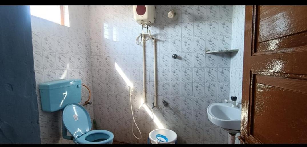 Anbu Ramana Guest House Tiruvannamalai Ngoại thất bức ảnh