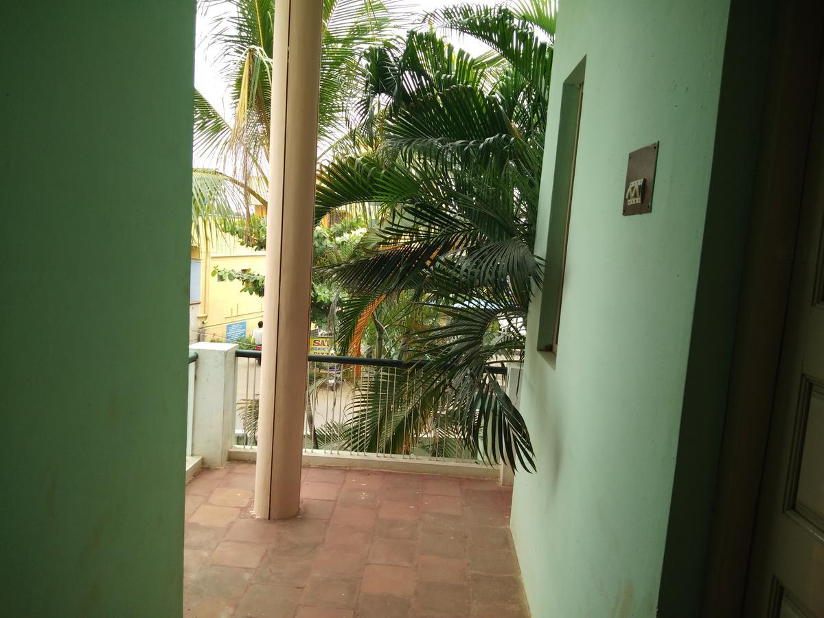 Anbu Ramana Guest House Tiruvannamalai Ngoại thất bức ảnh